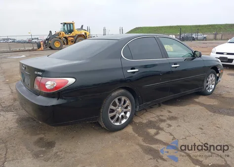 2003 Lexus Es 300 z USA, uszkodzony, nr VIN JTHBF30G730140023